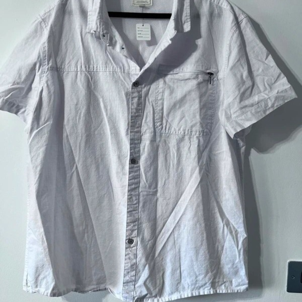 Men's Casual White Button-Down Shirt